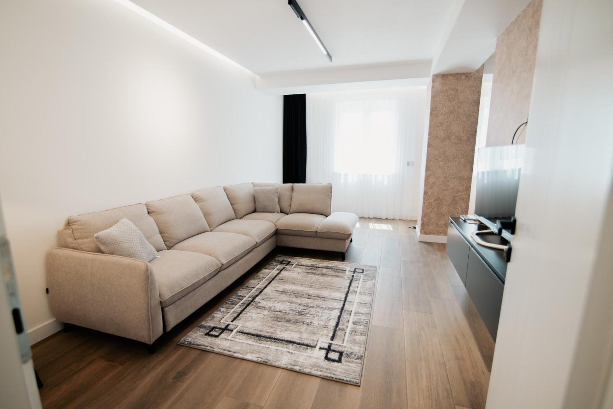 Froa Luxury